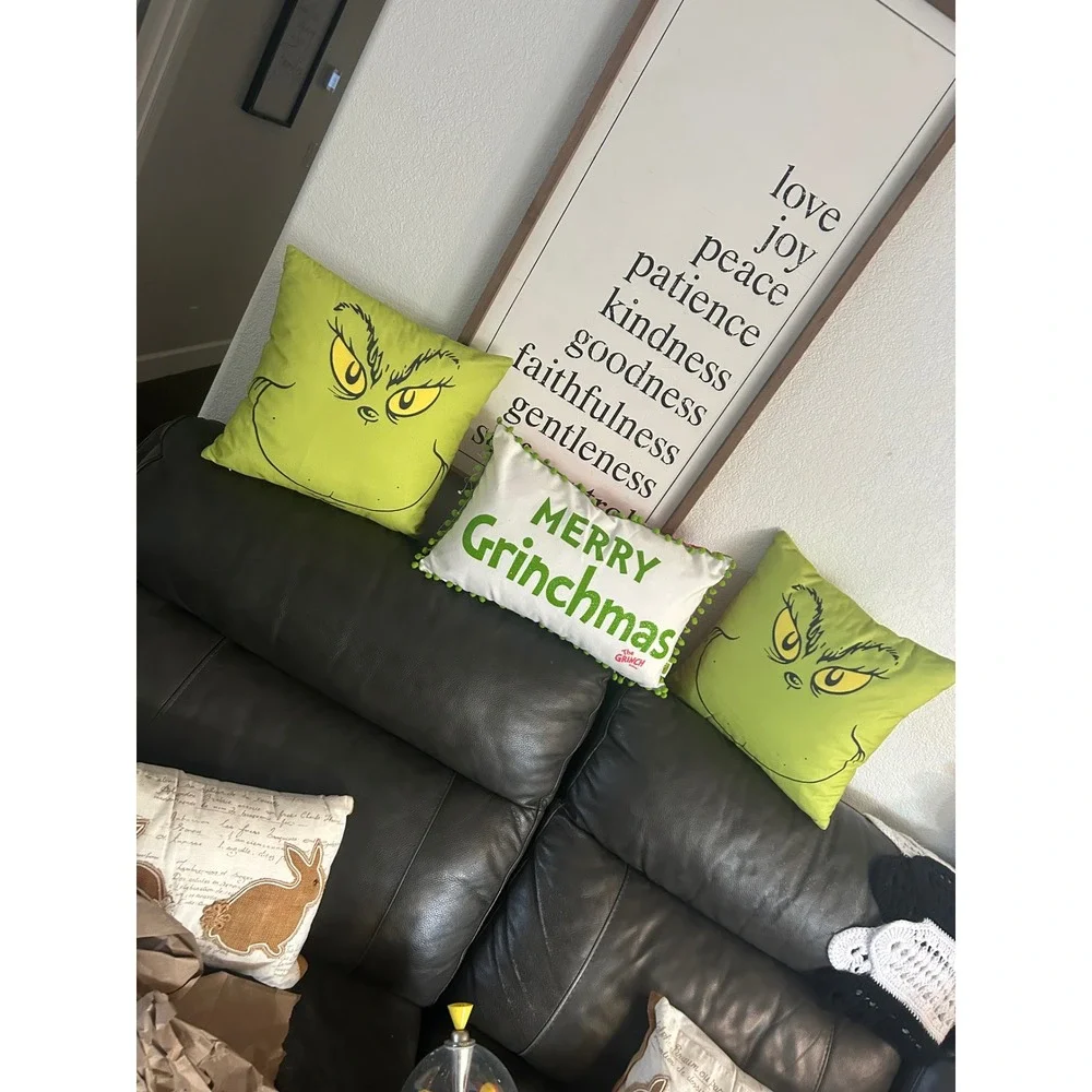 Dr Seuss The Grinch Christmas Decorative Pillow Set 3pc Merry Grinchmas Pom Pom